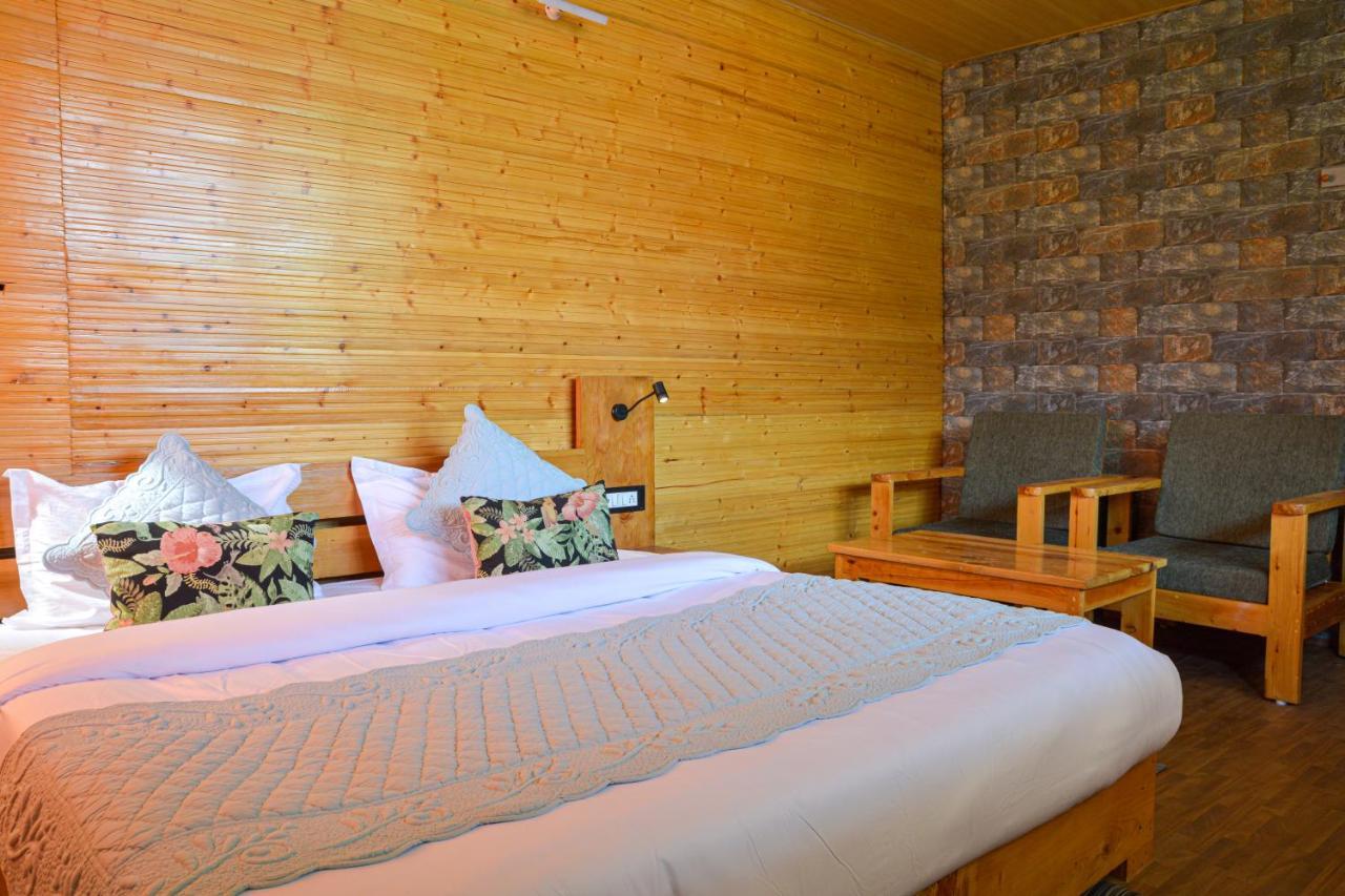 Tiger Fall Eco Resort Chakrāta Exteriör bild