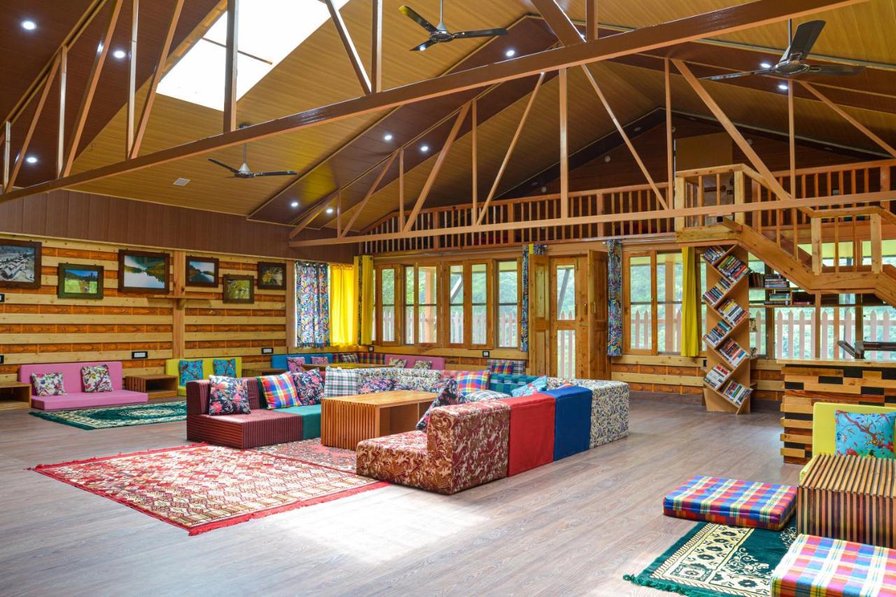 Tiger Fall Eco Resort Chakrāta Exteriör bild